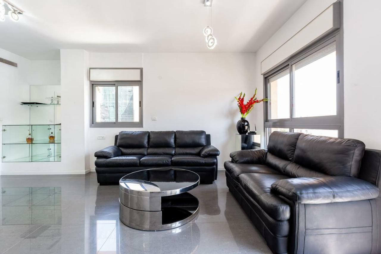 Lejlighed i Strand Område på 75 m². Soveværelser: 2. Private badeværelser: 2. Tel Aviv Eksteriør billede